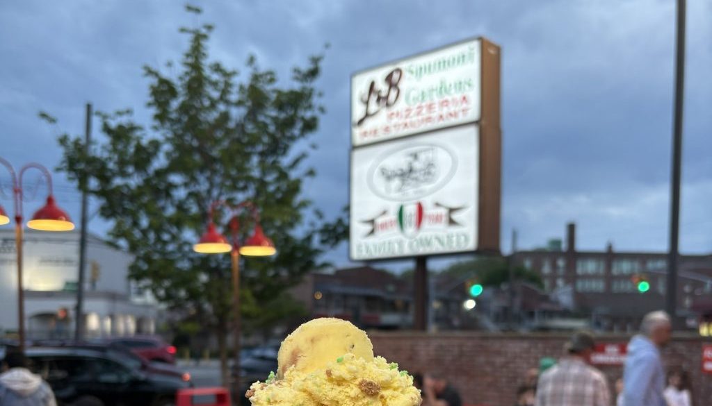 Since 1939, L&B Spumoni Gardens has been serving the people of South Brooklyn their iconic spumoni, pizza and soul-stirring Italian food.